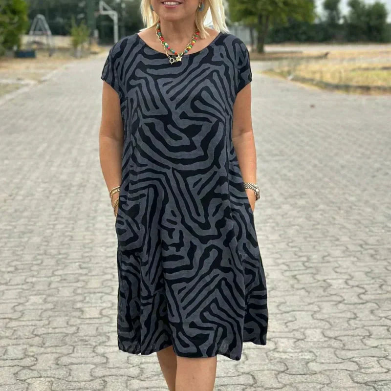 🌸 Sommerliches Bohemian-Blumenkleid mit rundem Ausschnitt