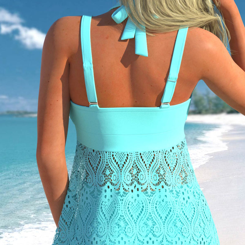 👙Badeanzug mit V-Ausschnitt aus Spitze und Shorts