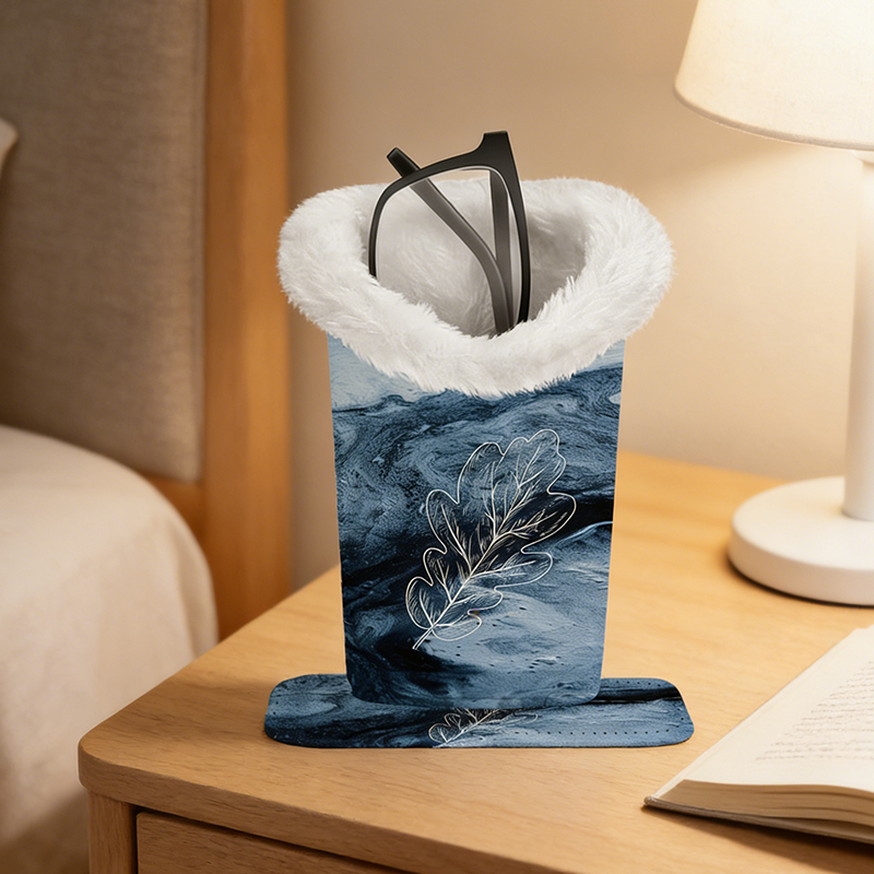 Den mysiga fristaden: Magnetisk förvaringslåda för glasögon i plysc