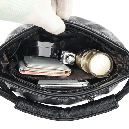 Skrynklig design, mjuk läderväska 👜✨