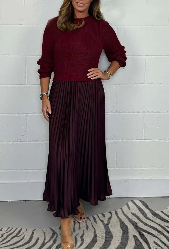 Elegante und stilvolle plissierte Kleider mit Rundhalsausschnitt für Frauen